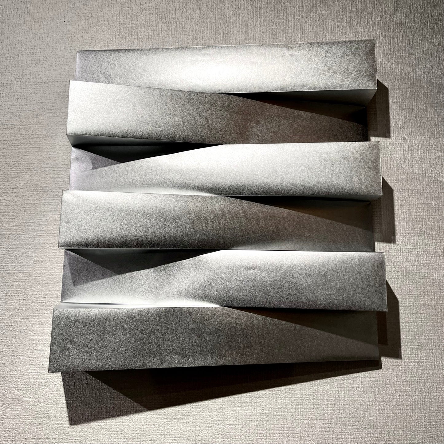Alternate (Silver) (530)