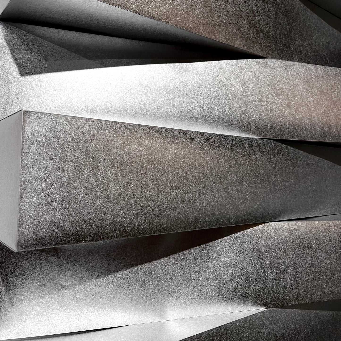 Alternate (Silver) (530)