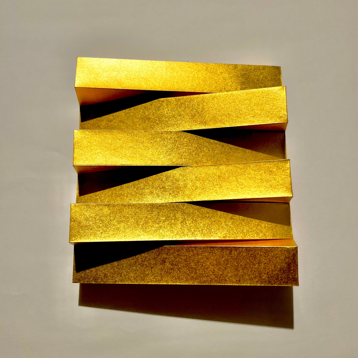 Alternate (Gold)