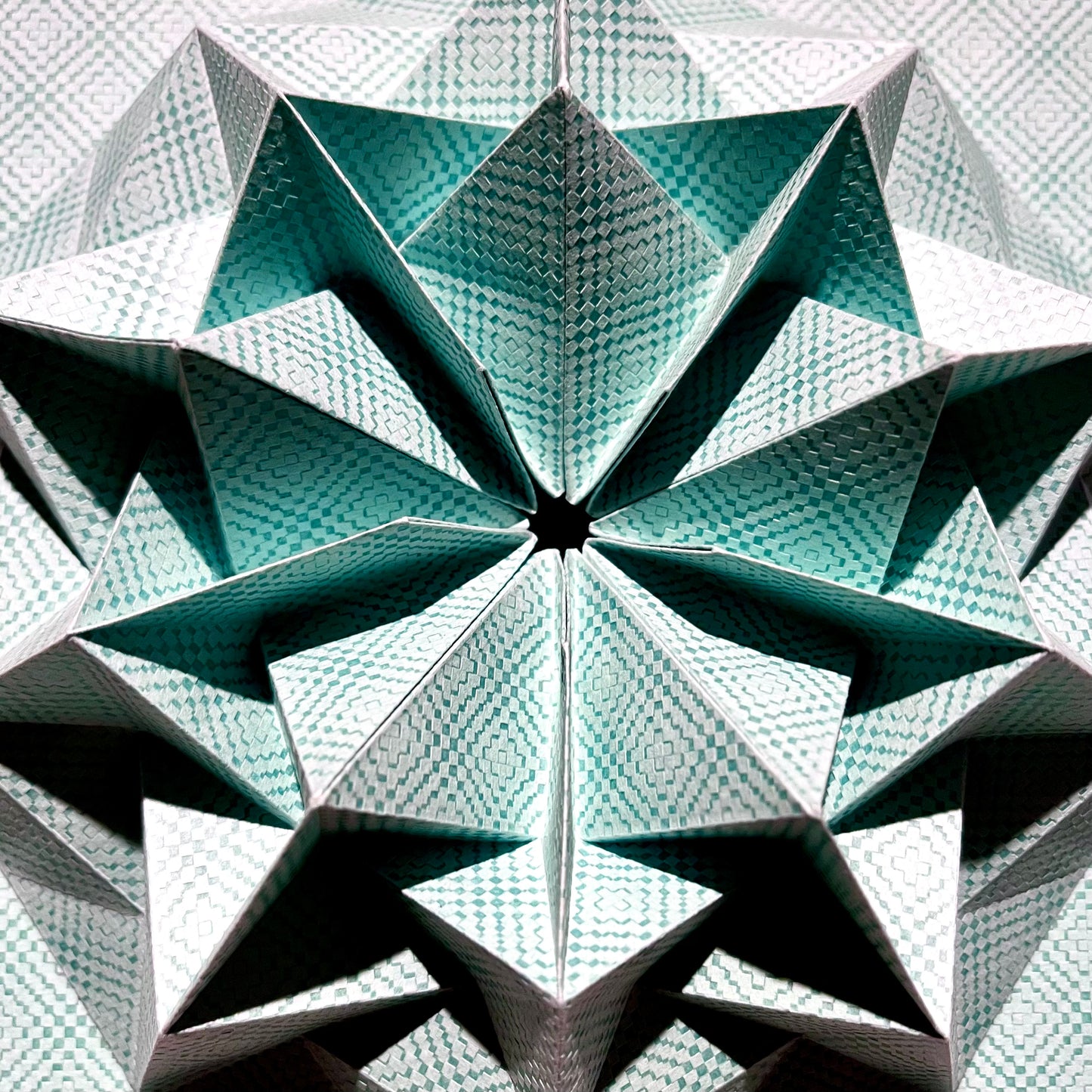 Grinder (玄宙紙 Celadon Green)