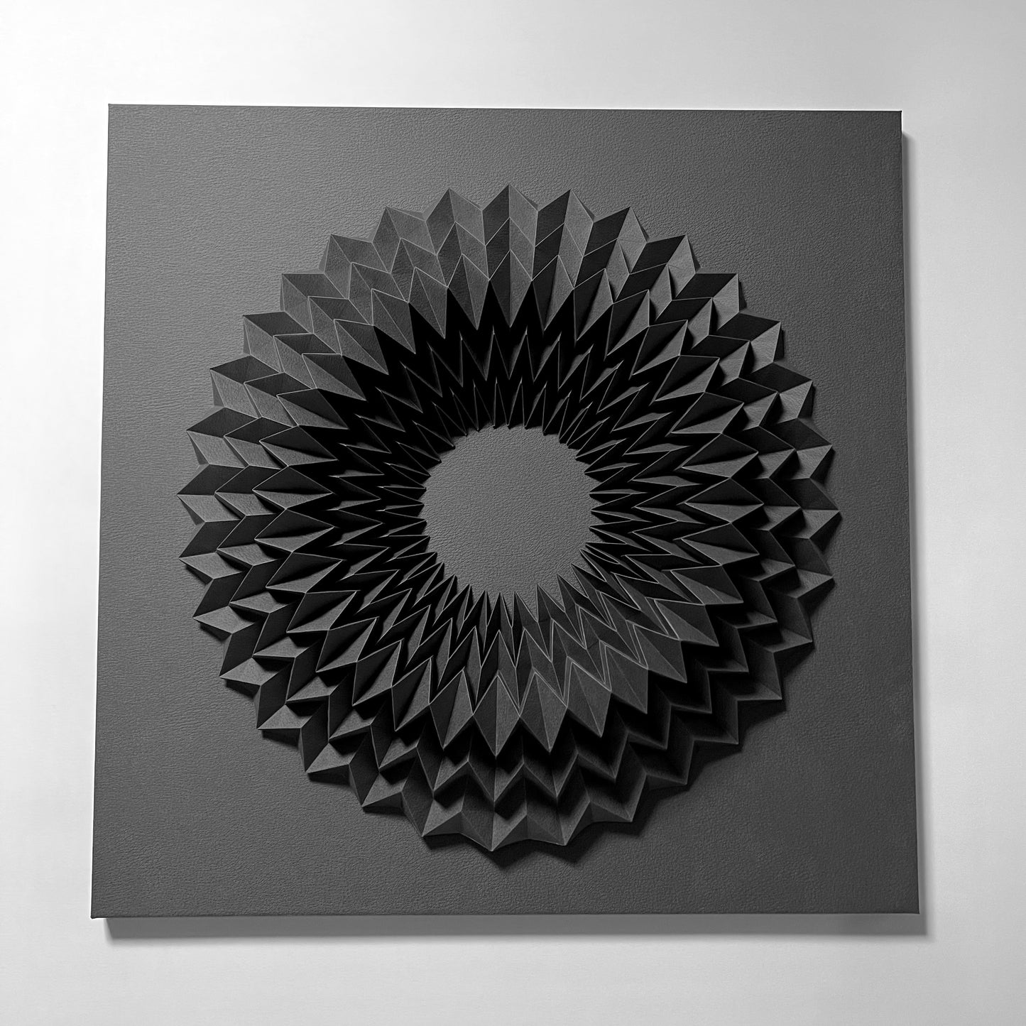 The Circle (Black)