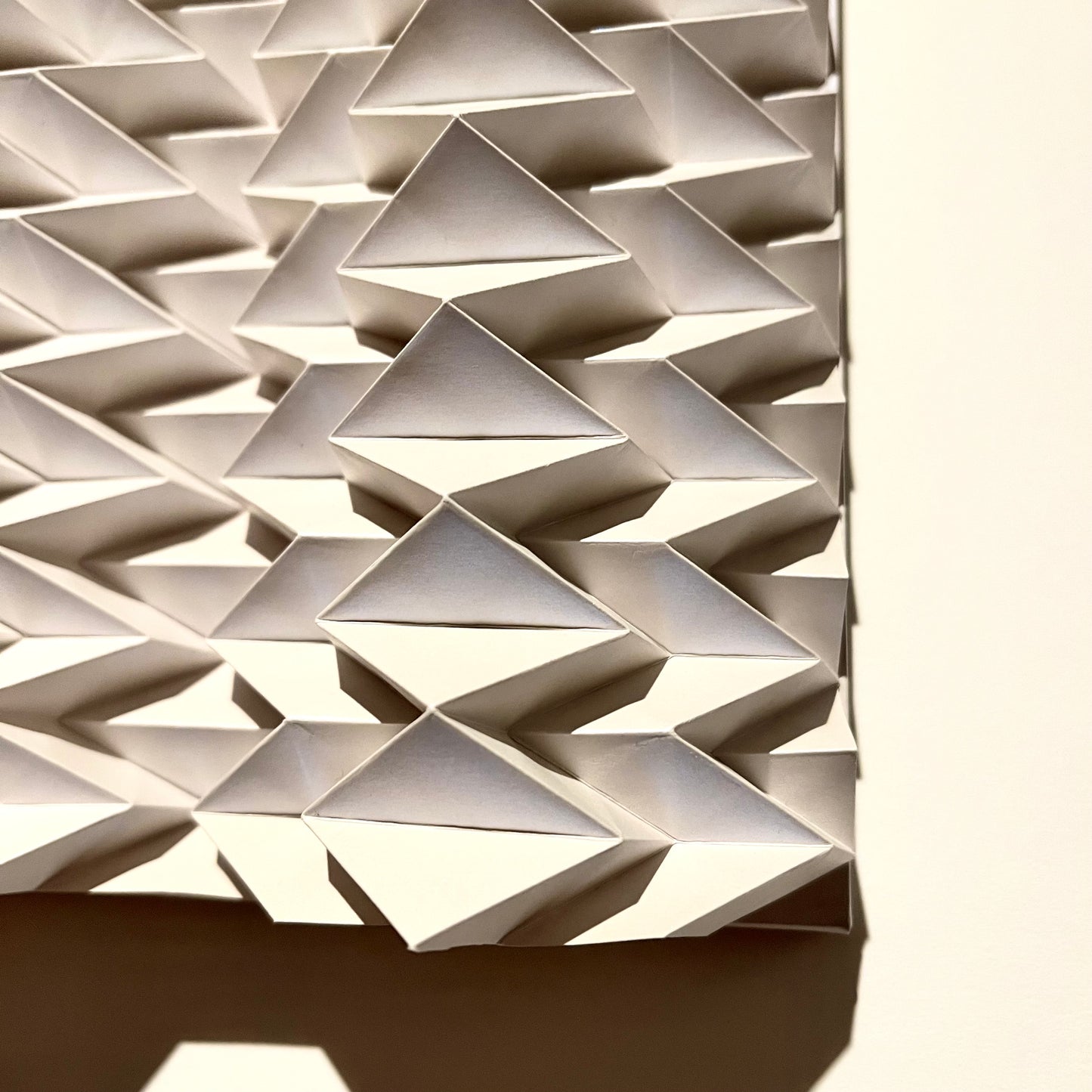 Illusion (180) (Cream)