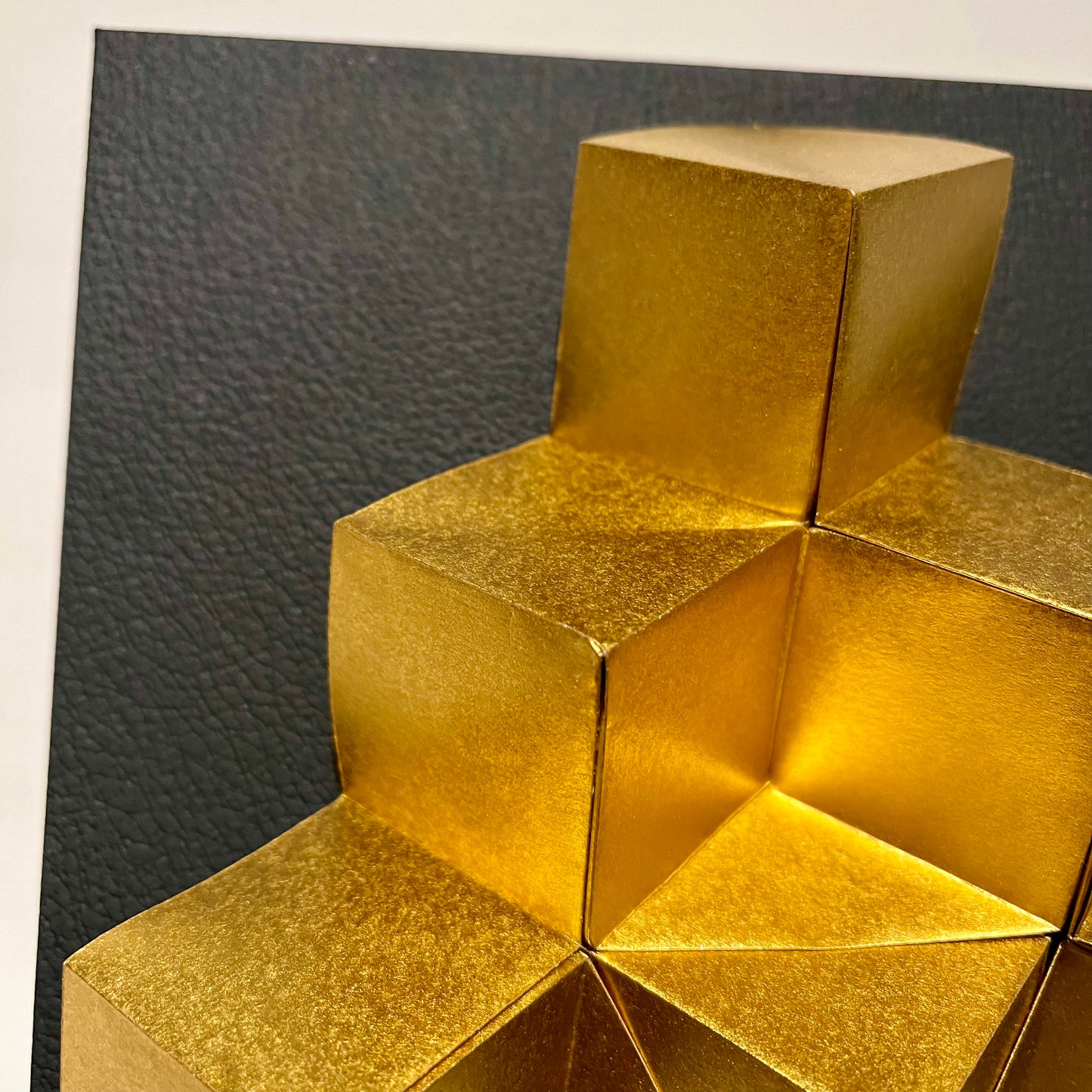 Cubes (Gold)