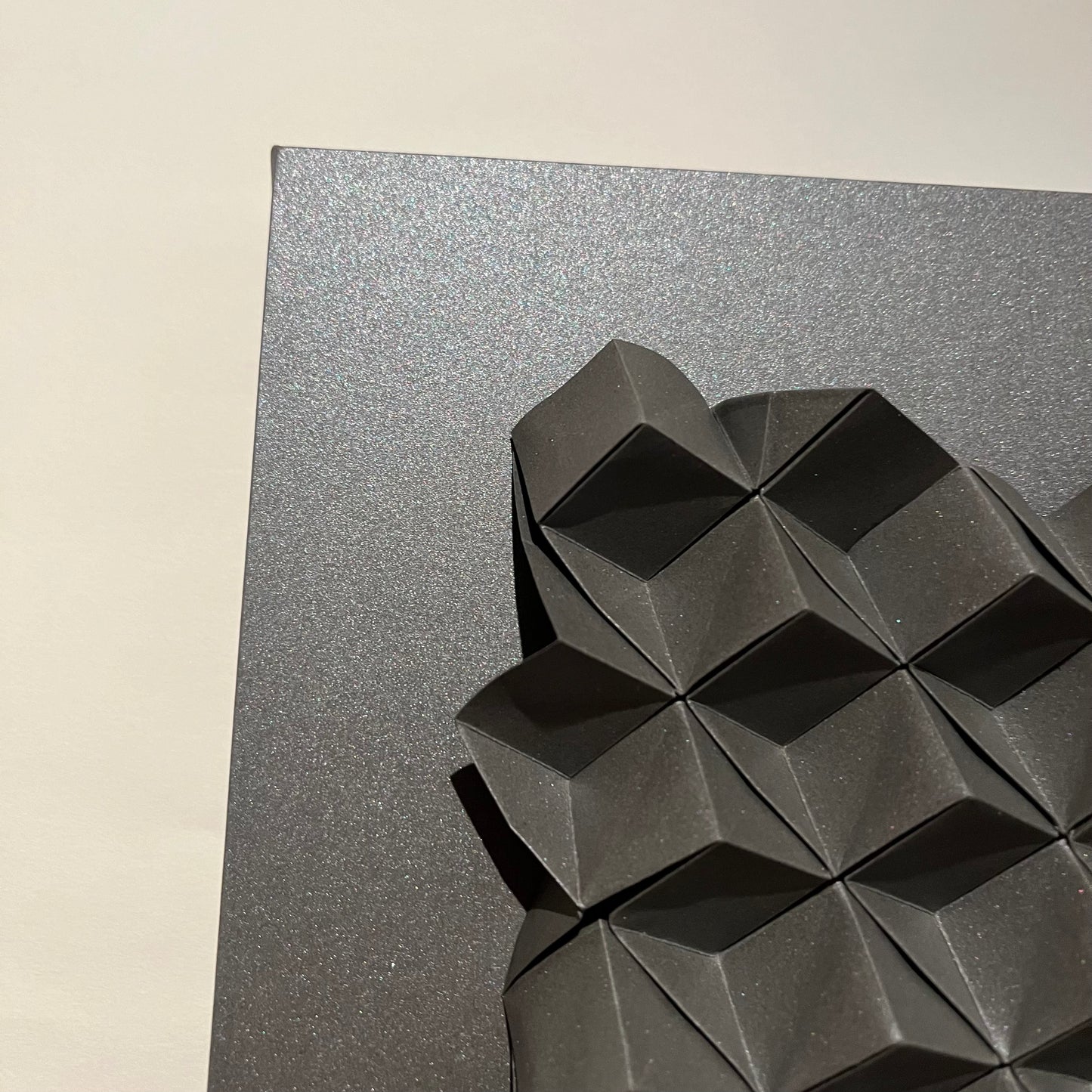 Stone Board (diagonal) (Metalic Dark Gray)