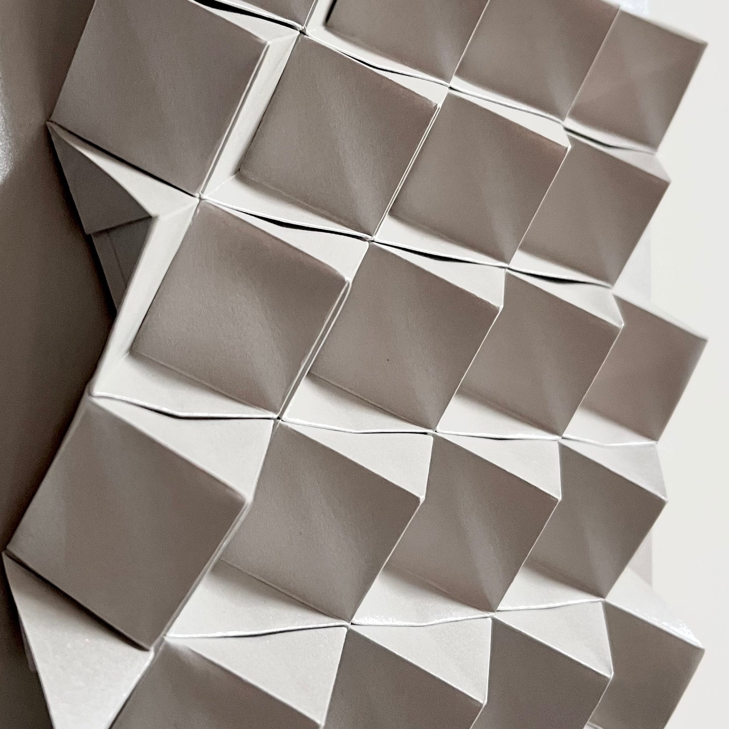 Stone Board (Metallic Light Gray) (180)