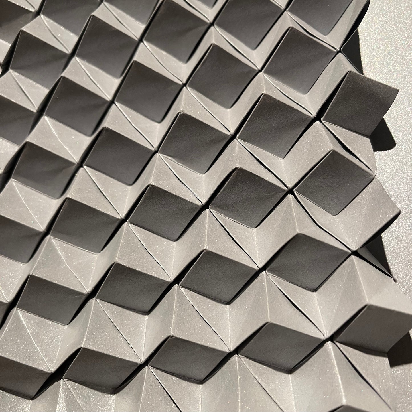 Stone Board (diagonal) (Metallic Silver)