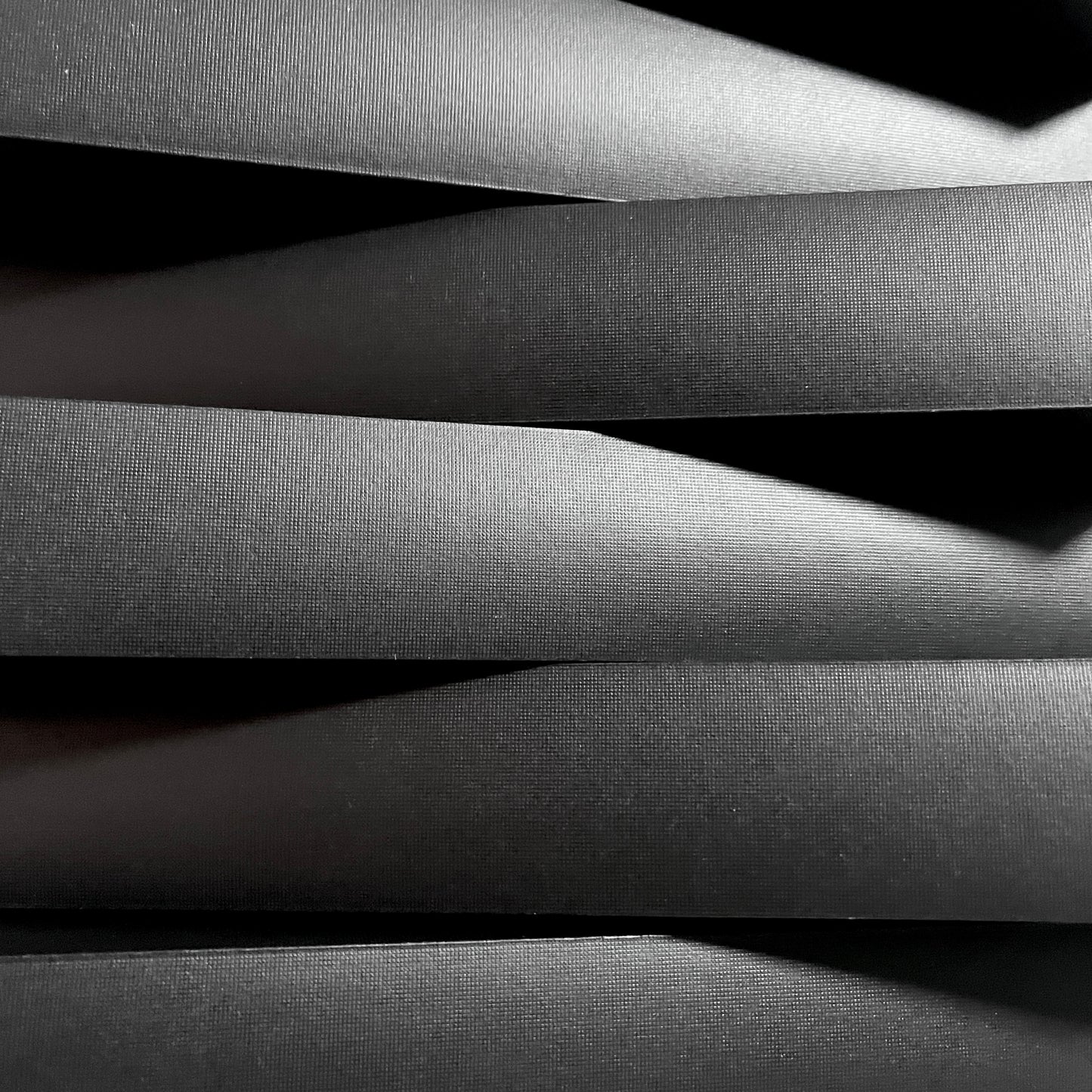 Alternate (Mat Black) (180)