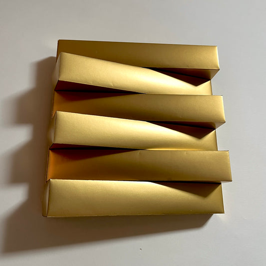 Alternate (Mat Gold) (180)