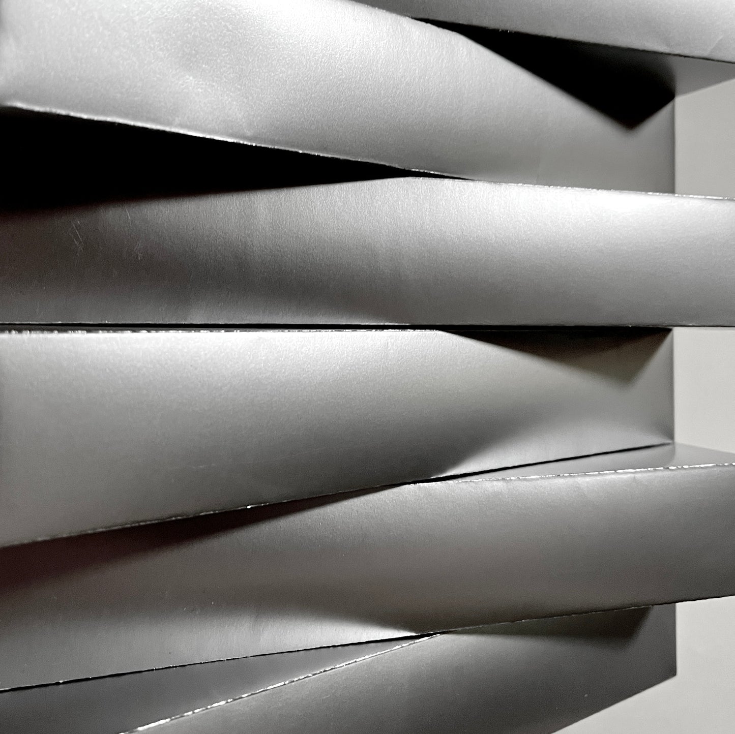 Alternate (Mat Silver) (180)