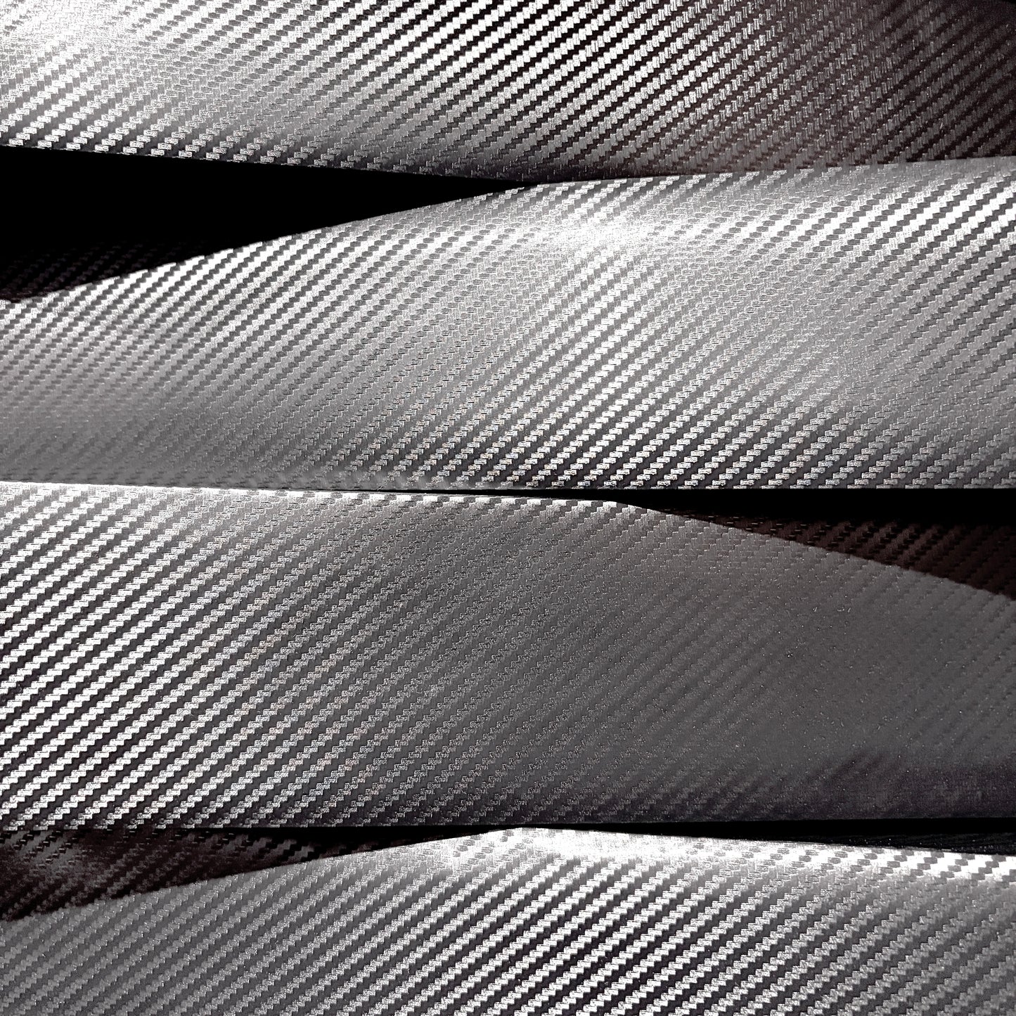 Alternate (Carbon-fiber pattern) (530)