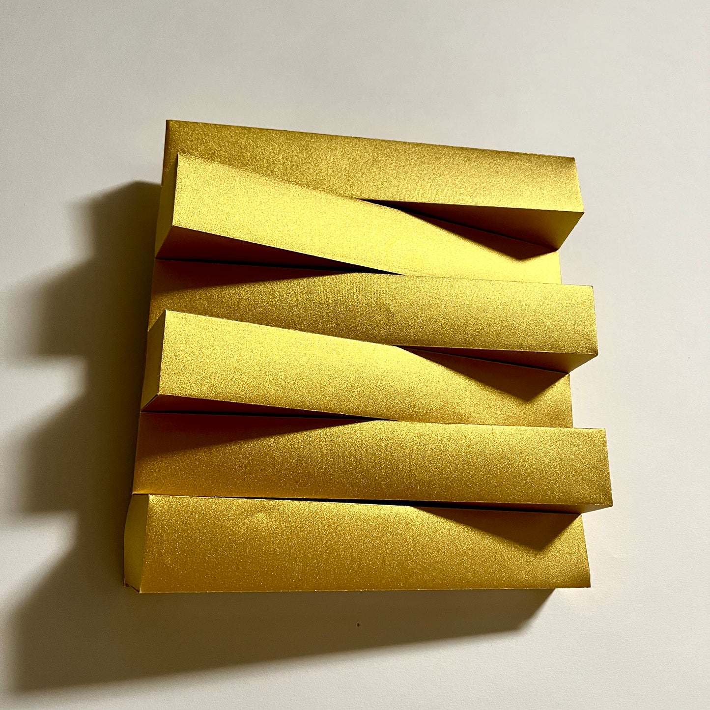 Alternate (Gold) (180)