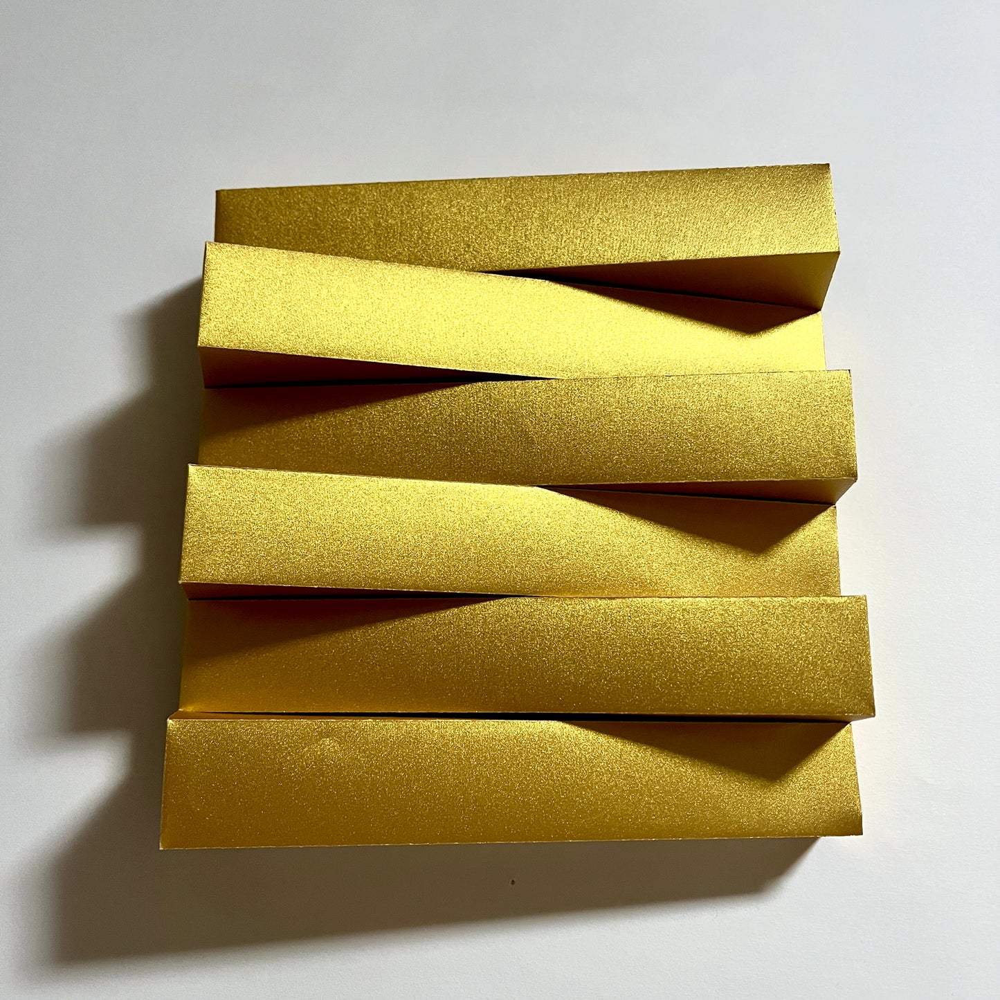 Alternate (Gold) (180)