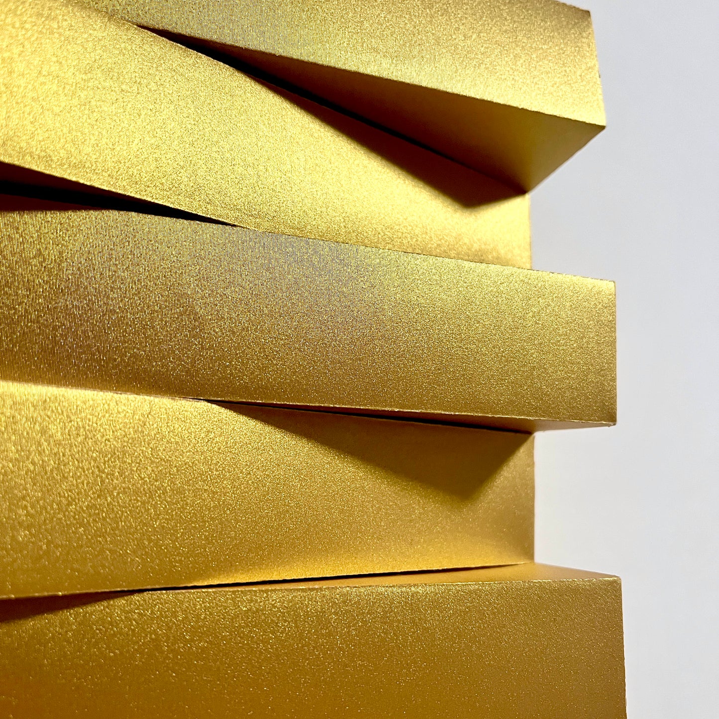 Alternate (Gold) (180)