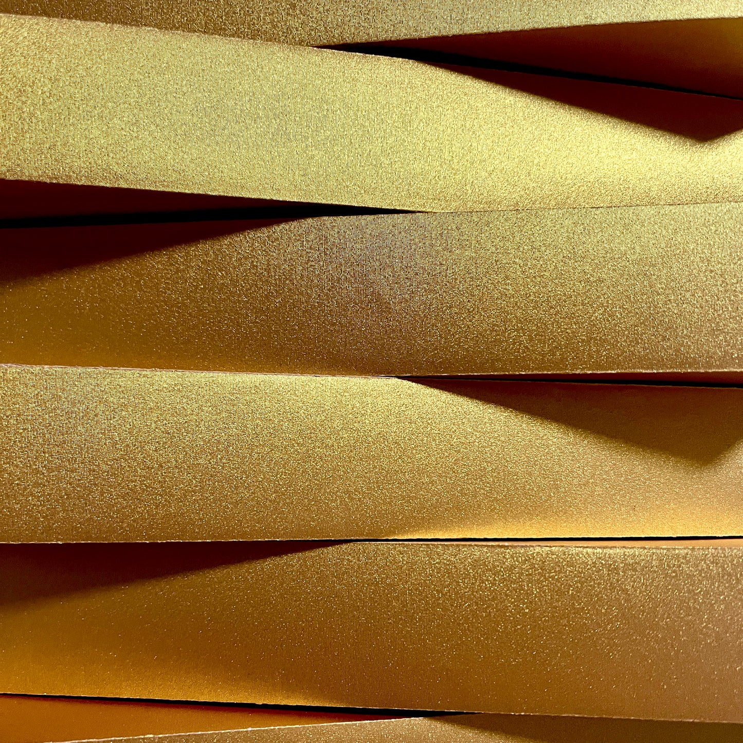 Alternate (Gold) (180)