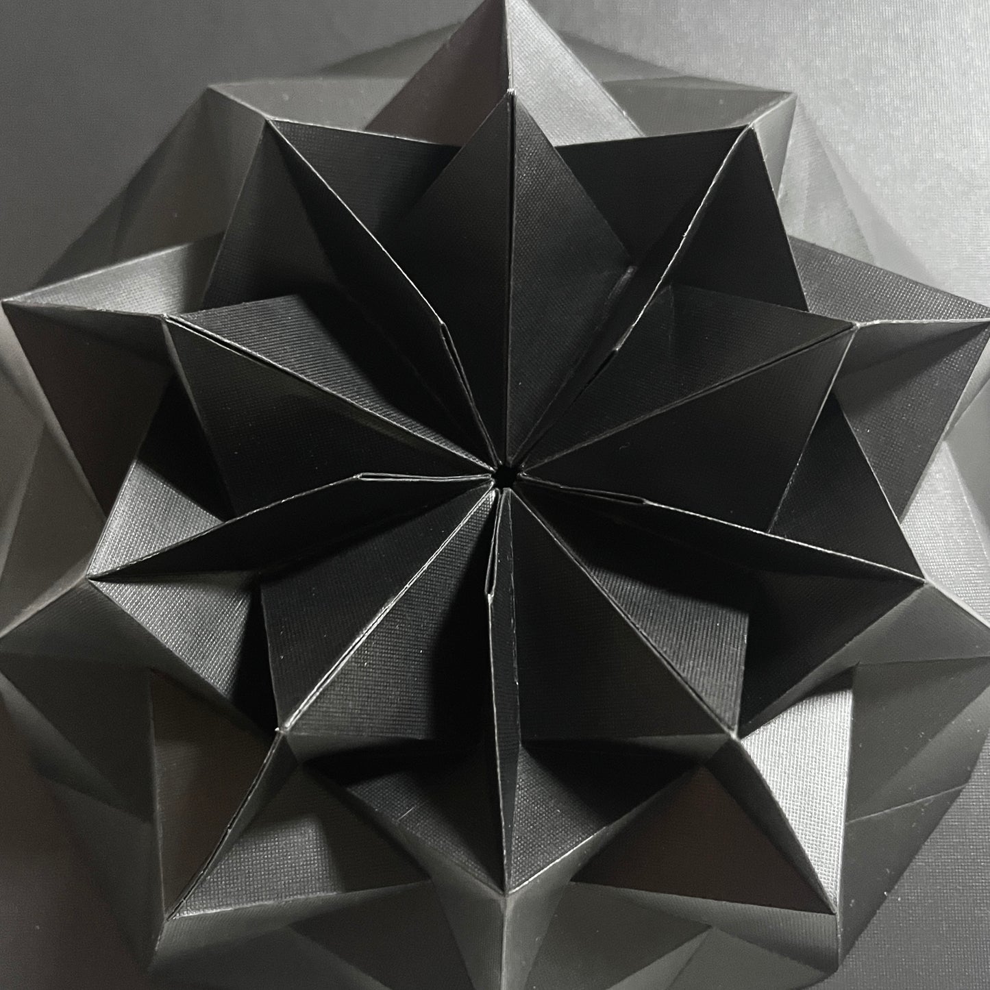 Grinder (Matte Black) (180)