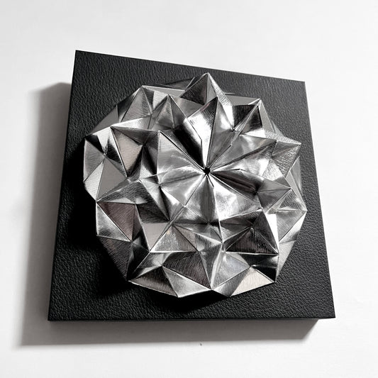 Grinder (Silver with a hairline finish) (180)