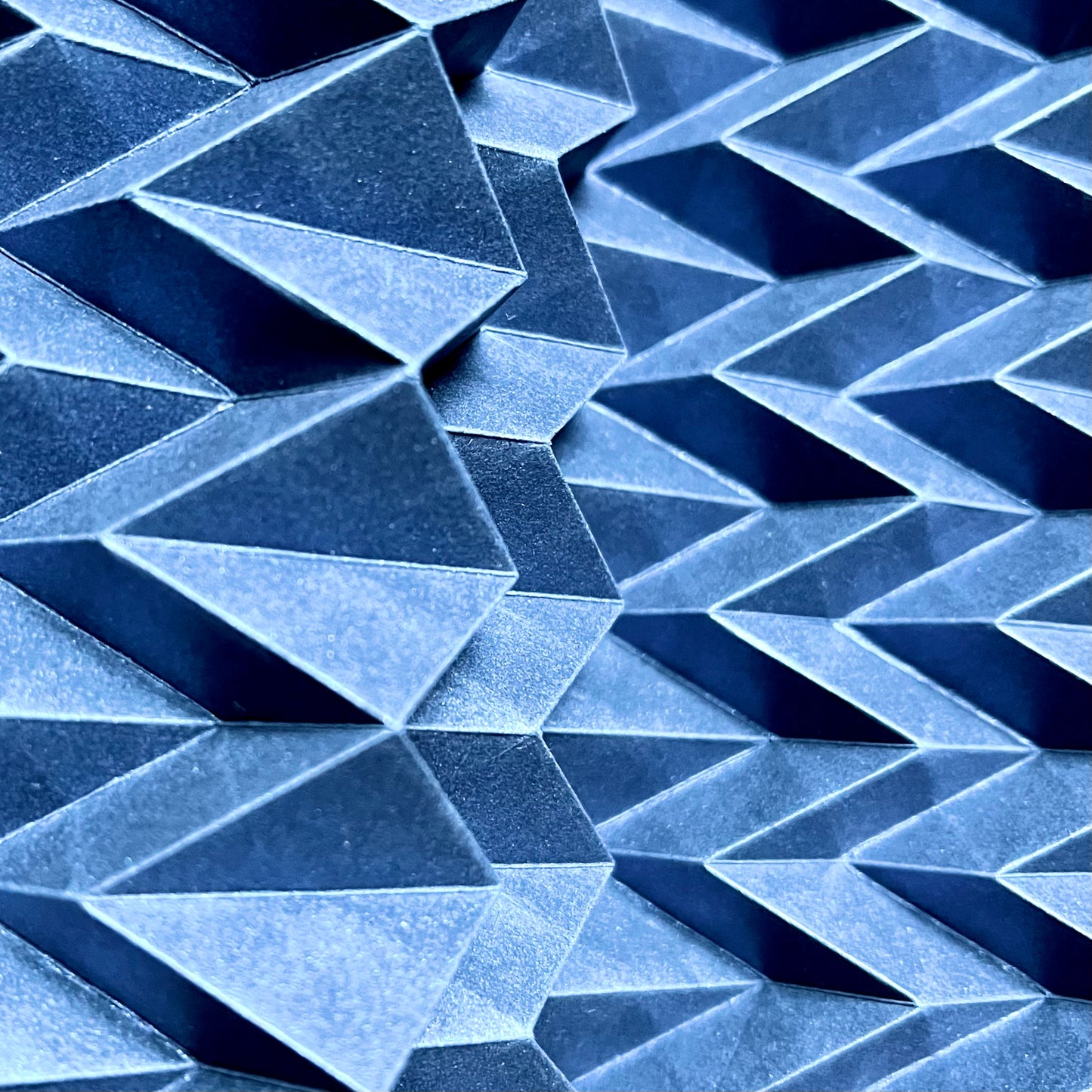 Illusion (180) (Metallic Blue)