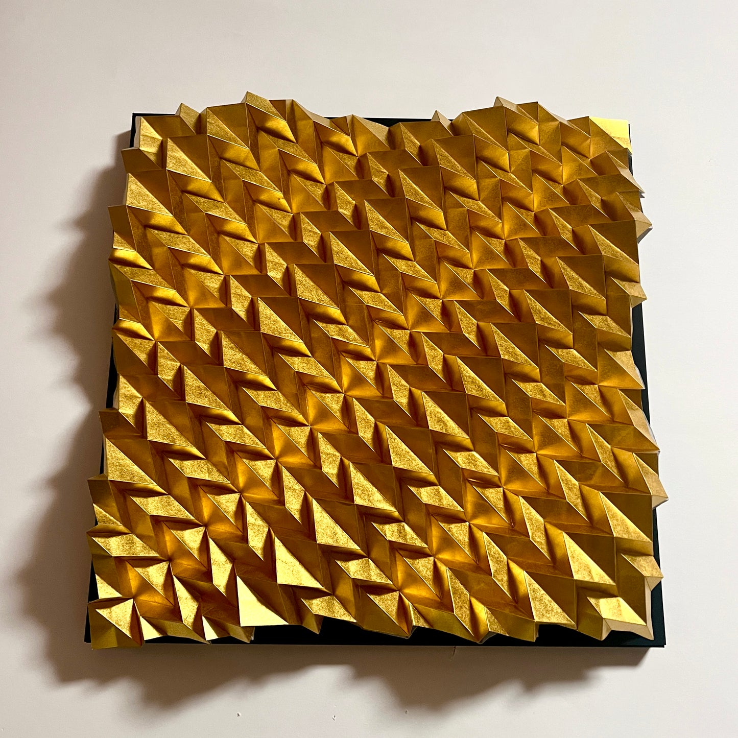 Illusion (Diagonal) (Gold) (410)
