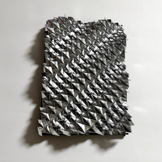 Illusion (Diagonal) (Silver with a hairline finish) (250)