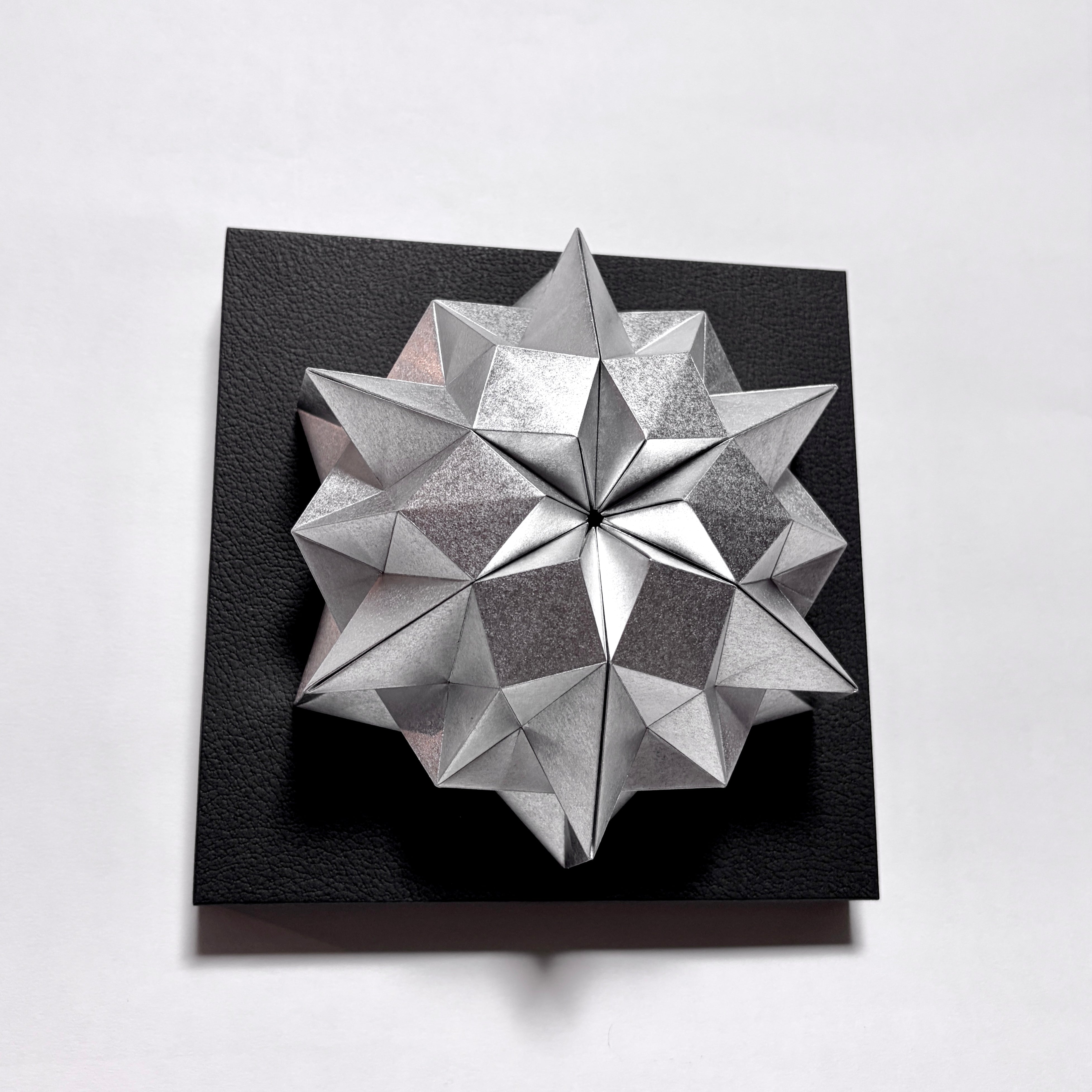 作品リスト | FOLD AND NON-MEANING – D.Hinklay