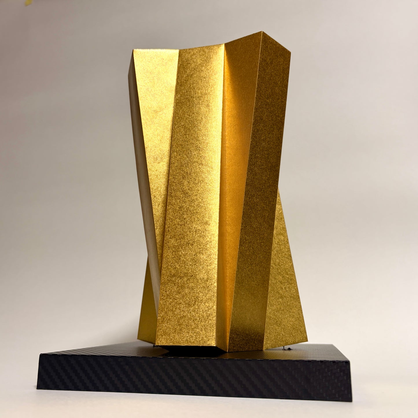 Silence (Gold)