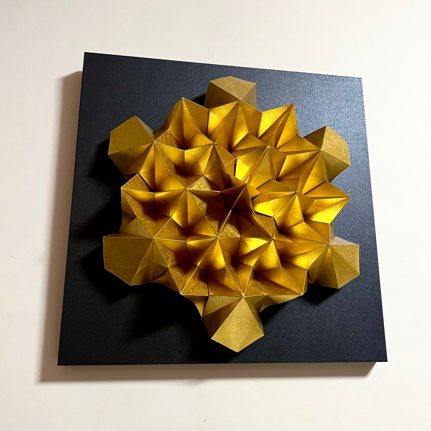 Thaumazein (Gold)
