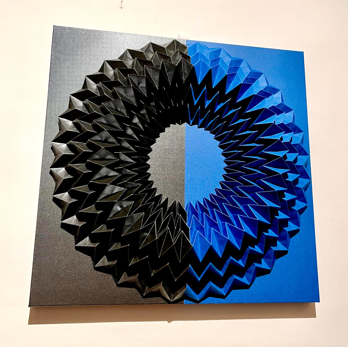 The Circle (Metallic Black and Blue) (330)