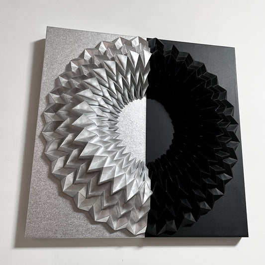 The Circle (Silver and Black) (330)